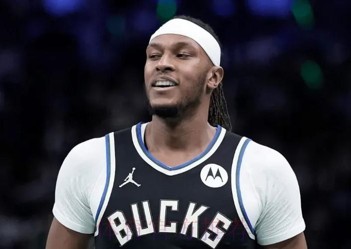 里弗斯谈下半场波蒂斯顶替特纳首发：特纳是带病上场